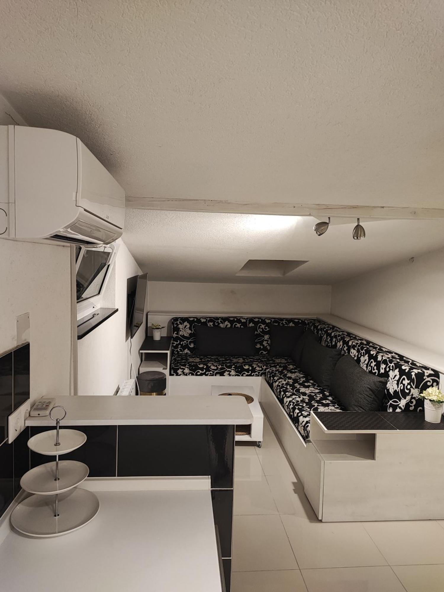 Apartmani Vijecnica SJJ Esterno foto